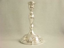 DEKORATIVER  LEUCHTER IM BAROCK STIL   800er SILBER   KERZENHALTER  WILKENS