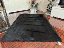 Wunderschöner Teppich von  Barbara Becker Nerzoptik