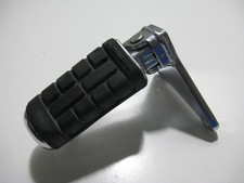 Honda VT 1100 C2 Shadow ACE, SC32, 95-00 Halter Fußraste Fußrastenhalter vo. li.