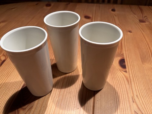 Tupperware becher - *,