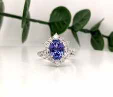 Natürlich Tanzanit Und