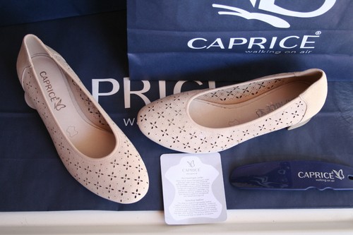Caprice walking air - walking, on