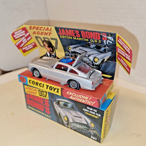 Corgi toys 261 james bond - corgi,
