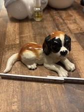 Porzellanfigur Hund liegender Bernhardiner Goebel 30 112-0  13,5cm Welpe Süß