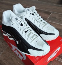 Nike Shox R4 -  AR3565 104