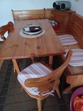 Küchensitzecke aus Vollholz