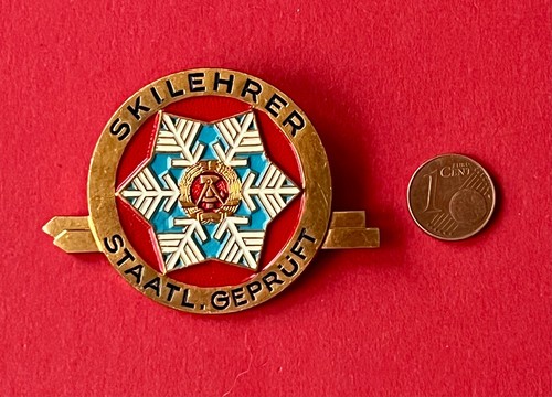 Ddr sport abzeichen - abzeichen, staatl