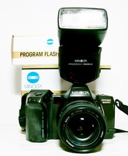 hochwertige Minolta Dynax 8000i für Chipkarten System mit Papieren & Systemblitz