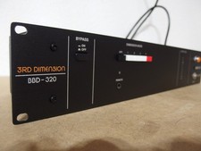 Klark Teknik 3rd Dimension BBD-320 *wie NEU