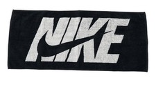 Nike JACQUARD Graphic Pool Handtuch Sport Schwarz Fitness Lauf Handtücher IF0...