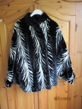 nerzjacke damen 42-44 schwarz -weiß