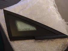 Ford Fiesta MK8 Seitenscheibe hinten rechts – H1BB-A29710-B – Quarter Window...