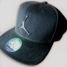 Air Jordan Cap Snapback black schwarz ton in ton
