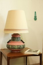 TRUE VINTAGE große MAJOLIKA Stehlampe 70er Bodenlampe Keramik Italien grün rosa