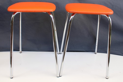 Hocker mit metallgestell - 2,