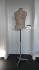 Schaufensterpuppe für Kleidung Gr. 36/38, gebraucht, Metall/Pappmaché/Holz