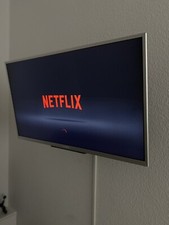 SONY BAVARIA KDL-32W656A 32 Zoll Smart TV + Wandhalterung/ Standfuß