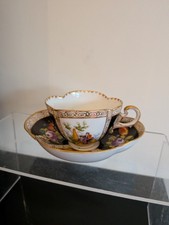 Augustus Rex Watteau Tasse und Untertasse Vierfolien-Design