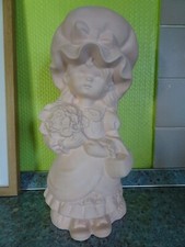 Mädchen mit Blumen + Korb 29