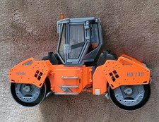 HAMM / Wirtgen HD138 Gelenk-Tandemwalze, 1/35 Druckguss, vormontiertes Modell