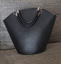 Heine schwarzer Shopper in Lederimitat