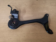 Schwinge Auspuffhalterung Halter hinten Rad KYMCO SUPER 8 ORIGINAL