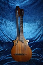 KONTRAGITARRE 6