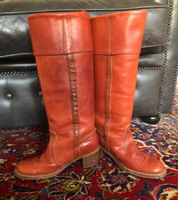 Gorgeous Frye boots size 9 b red brick BOHO VIBES US imported