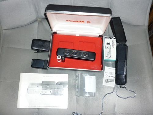 Minox schwarz legendäre - –,
