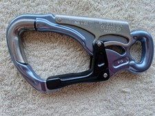 Bornack Einhand-Karabiner