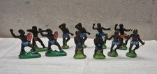 11 DDR Spielfiguren Krieger