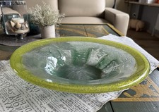 Monumentale, gelb-grüne