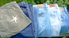 5x Markenjeans Damen S/M Hilfiger Esprit Denim Calzedonia + 1x Peak Performance