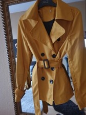 TRENCHCOAT MIT GÜRTEL NEU