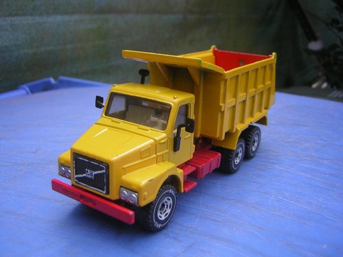 Siku 2514 sandkipper - sandkipper, volvo