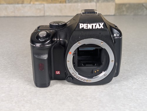 Pentax dslr camera - pentax,