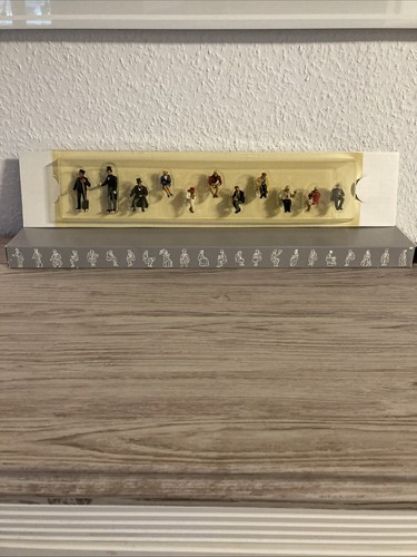 Märklin spur figuren 32 - spur, 1