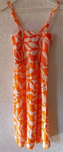 Sommerkleid mit gesmoktem