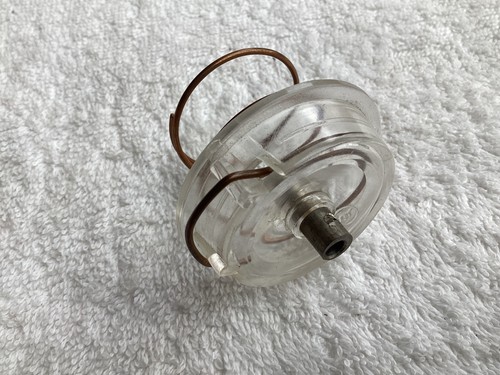 Hupenknopf-Halter