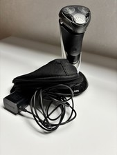 Philips Trockenrasierer Series PT 923 gebraucht, für Bastler