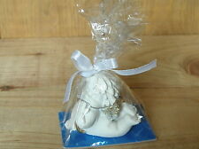 Engel Igor liegend mit Mond in