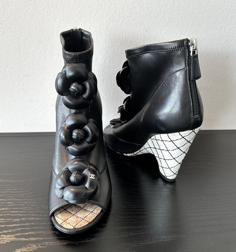 Luxuriöse stiefelette von - luxuriöse,