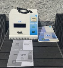 Shofu Solidilite X Lichthärtegerät mit Anleitung funktionsfähig Nr. 899