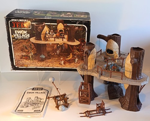 Vintage 1983 star - 1983, ewok
