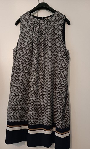 Stilvolles luftiges kleid - luftiges, von