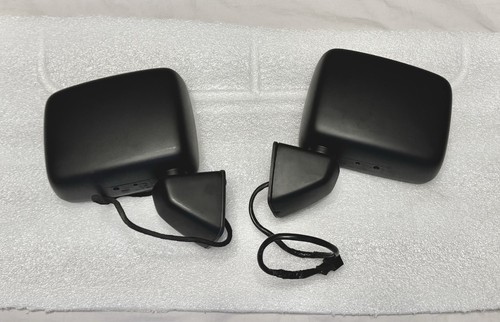 Rear view side mirrors - rear, |