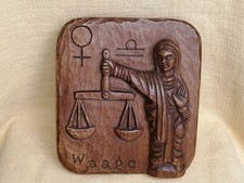 "WAAGE" WANDTAFEL TIERKREIS STERNZEICHEN Holz geschnitzt 22 cm x 24 cm x 6,5 cm