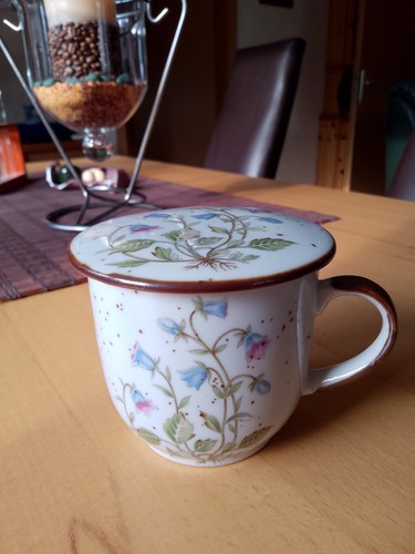 Dekorative tasse mit deckel - dekorative,