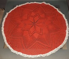 Runde Tischdecke, gestrickt