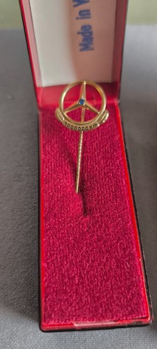 Anstecknadel 000 - 1.000.000, in